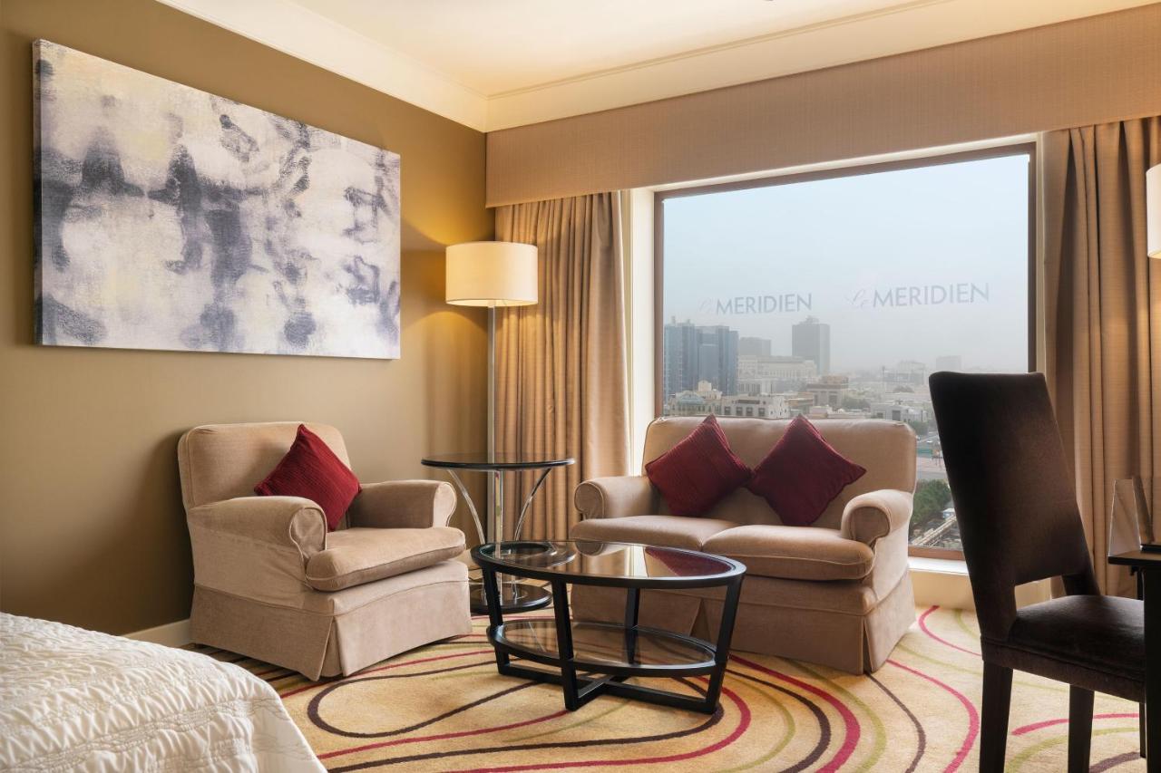 Le Meridien Cidde Dış mekan fotoğraf A room at the Westin Mumbai
