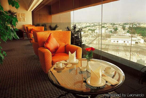 Le Meridien Cidde Dış mekan fotoğraf Club Lounge